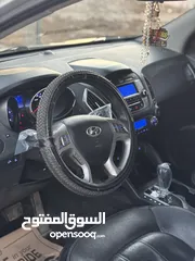  10 هيونداي توسان 2013 بالرخصة للبيع