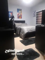  1 غرفة نوم شبابية للبيع 350 دينار ، أستعمال بسيط جدا ،