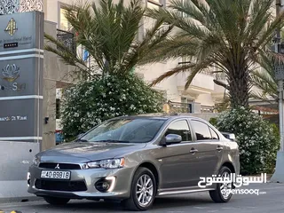 16 ميتسوبيشي لانسر EX 2017   فل مع الفتحه استخدام شخصي لم تعمل سياحي او تطبيقات فحص كامل