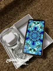  4 أيفون X ماكس للبيع ذاكره 512 دبل شريحه..