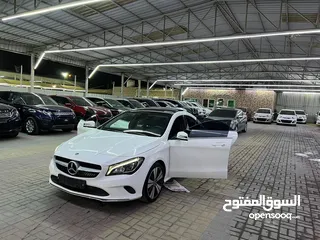  24 Mercedes CLA250