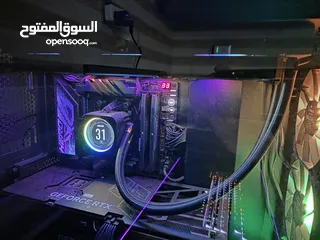  5 كومبيوتر بموصفات عالية 9800x3d +RTX 4090 بحالة ممتازة جدا