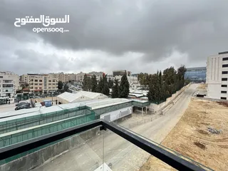  16 شقة مميزة طابق اول بأجمل مناطق خلدا مساحة واسعه 240م بسعر مميز