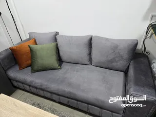  1 كنبة 230 سم بحالة الجديده