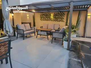  25 شاليه البحرالميت بجانب الفنادق  للايجار
