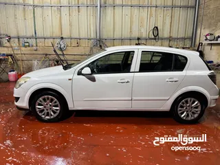  3 Opel Astra 2009