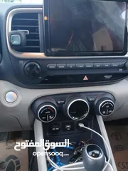  5 هونداي فينيو فئة V جديد بالكراتين