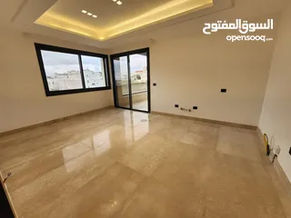 5 شقة فاخرة للبيع في منطقة الظهير - ref: 14486