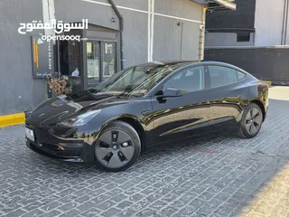  18 Tesla model 3 2023 ممشى قليل  فحص كامل أوتوسكور ق  B+(86)الوان مختلفه وداخلي ابيض او اسود واسعارر