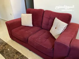  4 طقم كنب مستعمل بحالة جيدة