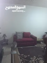 8 منزل للييع