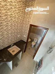  4 مكتب للبيع موقع مميز جدا  برج الساعة