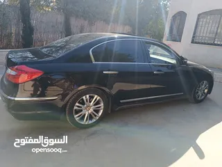  4 هيونداي جينيسس ترخيص 2013