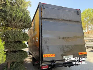 8 افيكو ديلي