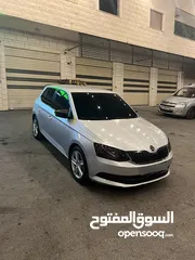  5 سكودا فابيا 2017 مميزة / جير عادي / 1200 تيربو بنزين / بالسعر المميز عالكاش