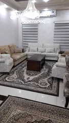  16 شقه من فيلا(غير مفروشة )للايجار طابق اول ب 360 ويوجد شقة صغيره طابق ارضي مدخل مستقل (غير مفروشة)150د