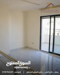  6 شقة مع روف للبيع في تلاع العلي مساحة 146م بالقرب من جميع الخدمات