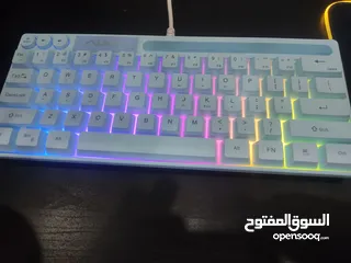  7 جهاز للبدل على نينتندو مع جميع ملحقاته