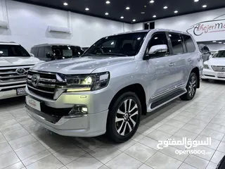  1 2019 LAND CRUISER GXR GRAND TOURING V8