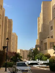  6 شقة مطله في روابي بمساحة 182 متر جاهز للسكن