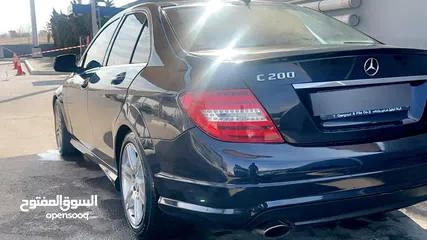  3 مرسيدس c200 للبيع بسعر مغري الليع مستعجل بداعي السفر 11500