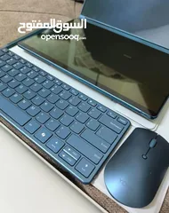  8 Lenovo Yoga Book 9 (2024) Like New