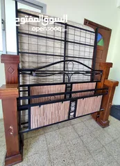 1 Queen Size Bed with Mattress