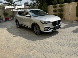  7 MG HS ترخيص 2022  Plug in محرك 1500 هايبرد