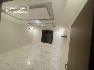  2 طالبات طلاب شقة فاخرة فارغة للايجار طابق ثاني مصعد مساحة  190م واسعة الراهبات كل طابق شقتين