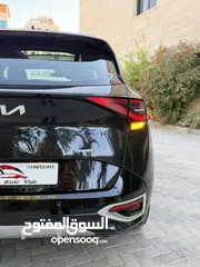  18 كيا سبورتاج GT Line ترخيص 2022 محرك 1600 هايبرد plug in/يقطع على الشحنه 65 كيلو متر  271 حصان