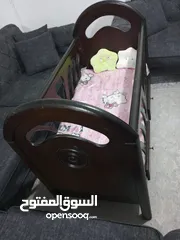  2 تخت بيبي خشب مع فرشة