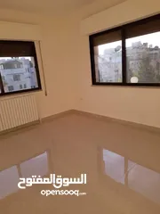  9 شقة روف مجدد بالكامل في عبدون للايجار