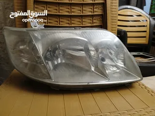  1 ضوء أمامي يمين كورولا 2005 -2008