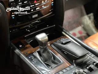  8 لكزز LX570 2019