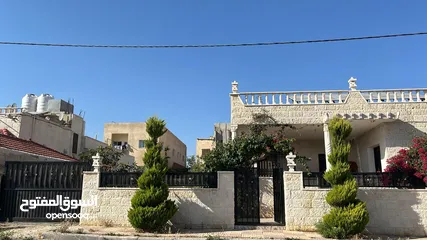  2 منزل مستقل للبيع مستعجل في الأردن في اربد منطقة أبان مع واجهة حجر امامية من المالك مباشرة