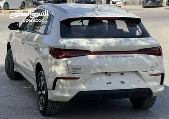  3 BYD E2 2023 LUXURY فحص كامل فل اضافات