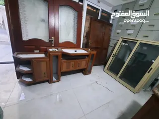  2 مطبخ المنيوم لون خشابي مع الجرانيت