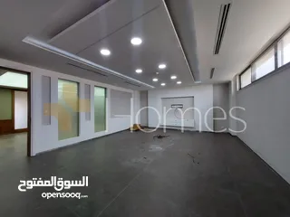  12 مكتب طابقي طابق رابع للايجار في زهران بمساحة بناء 387م