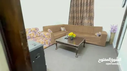  31 شقة جديدة مفروشة للايجار دوار صحارى من المالك