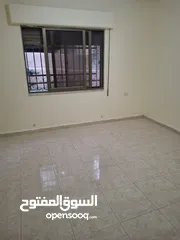  5 شقة مميزة للايجار في الجبيهة منطقة ام زويتينة