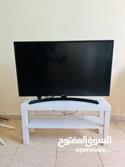  1 LG TV 43 inch
