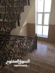  9 فيلا للبيع في العذيبة قرب سلطان -  villa for sale near sultan centar