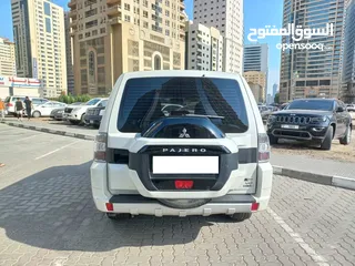  4 Mitsubishi Pajero 2017 GCC