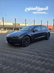  25 Tesla model 3 2023 ممشى قليل  فحص كامل أوتوسكور ق  B+(86)الوان مختلفه وداخلي ابيض او اسود واسعارر
