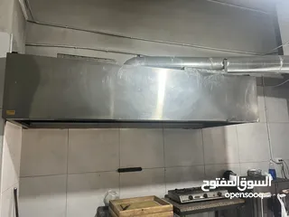  5 معدات مطعم كاملة بحالة ممتازة وبسعر مناسب