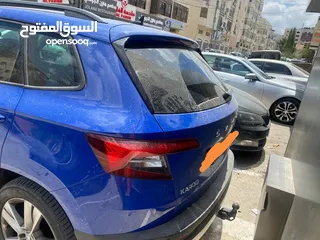  2 سكودا كاروك موديل 2020 ميني جيب مميزة  استخدامها بسيط و البيع بسبب ظروف خاصة