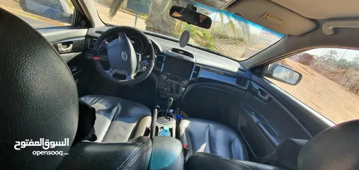  5 Kia للبيع للتواصل عبر الرقم