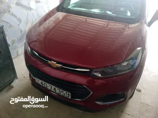  3 بسم الله الرحمن الرحيم للبيع سياره شفر تراكس موديل 2017 سياره فحص كامل مالك واحد بل لاردن