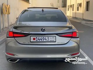  6 Lexus Es350 2019