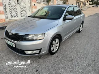  1 سكودا رابيد 2013